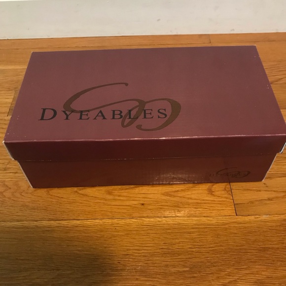 Brand NEW Dyeable Dixie Ivory Satin shoe - Picture 3 of 5